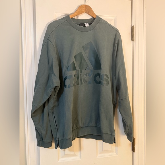 Adidas Originals Crewneck Sweatshirt - Picture 1 of 3